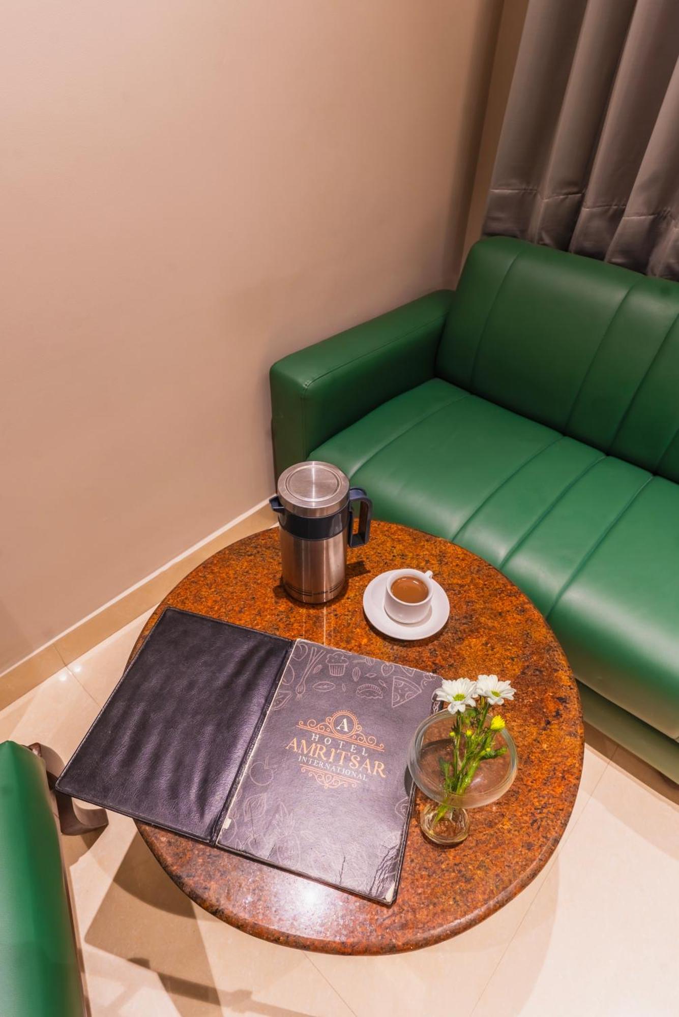Hotel Amritsar International 2 Min Walk From Amritsar Bus Stand Exterior foto